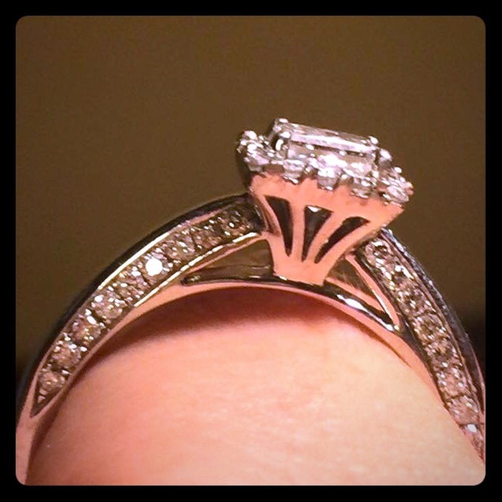 1ct TW Diamond Engagement Ring 14k White Gold